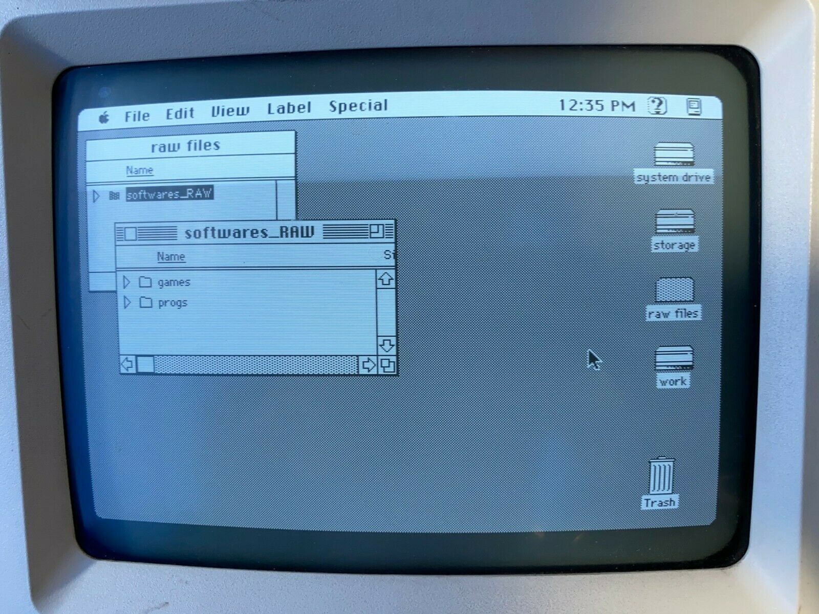 Apple Macintosh classic SE 32 GB 50pin SCSI Macintosh System 7.5.3 Hard Drive
