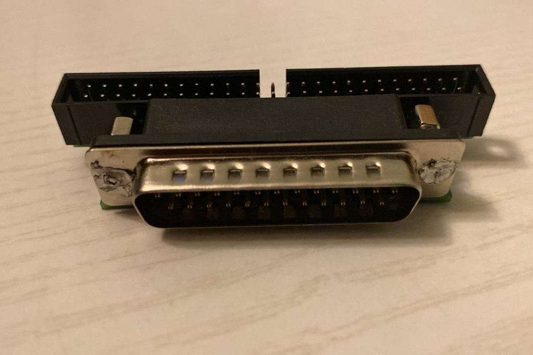 Right-angle DB25 adapter Macintosh external scsi adapter
